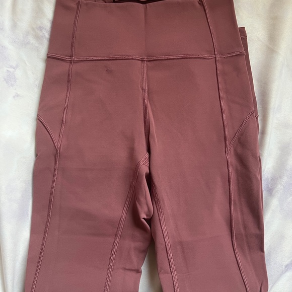 Lululemon In Movements 25” - Picture 3 of 5